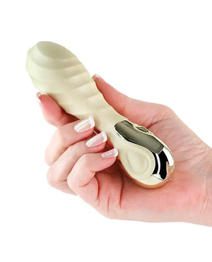 Seduction Chloe - Metallic Cream Seduction